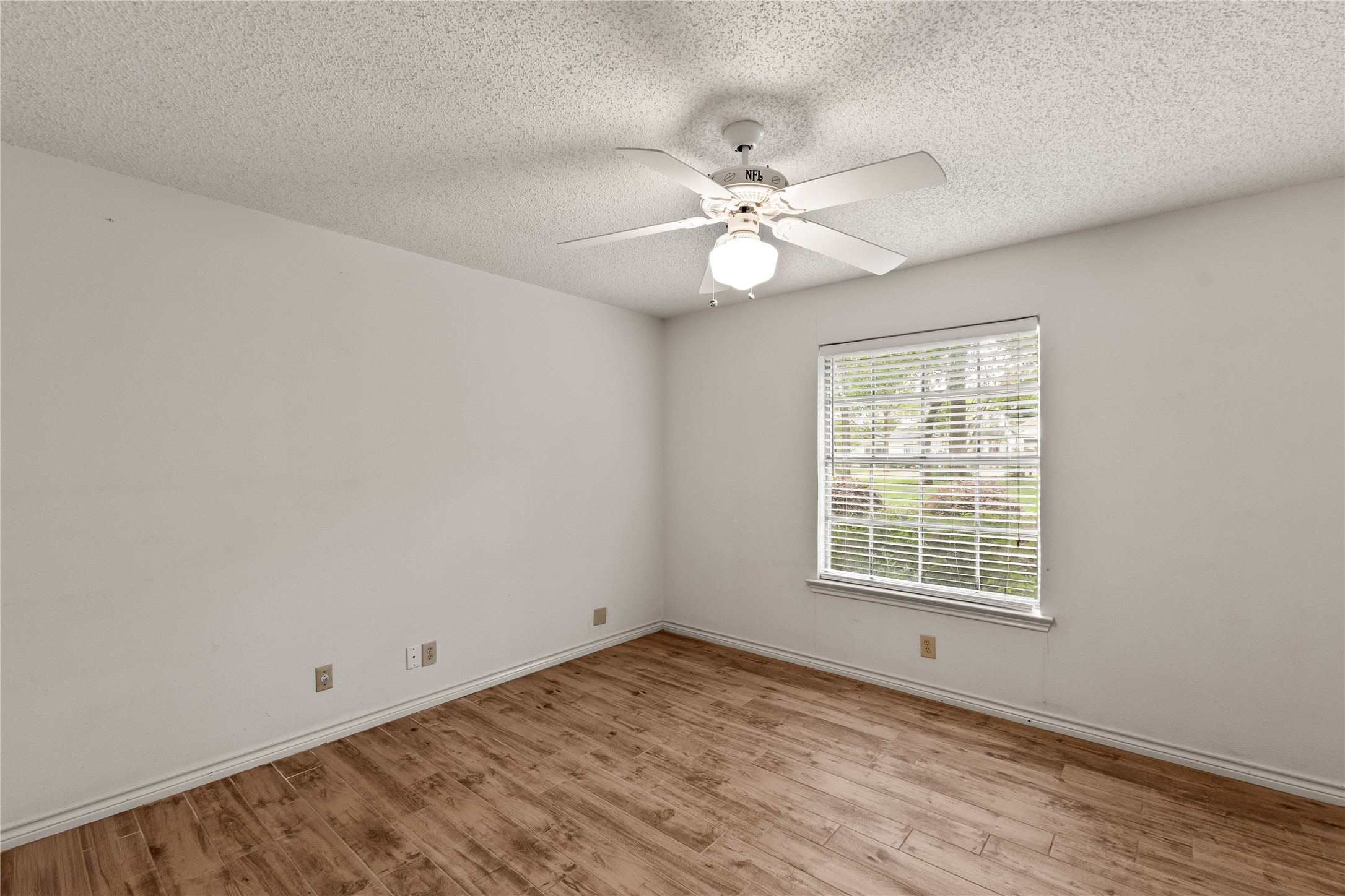 111 Deer Island Road Mabank TX 75156