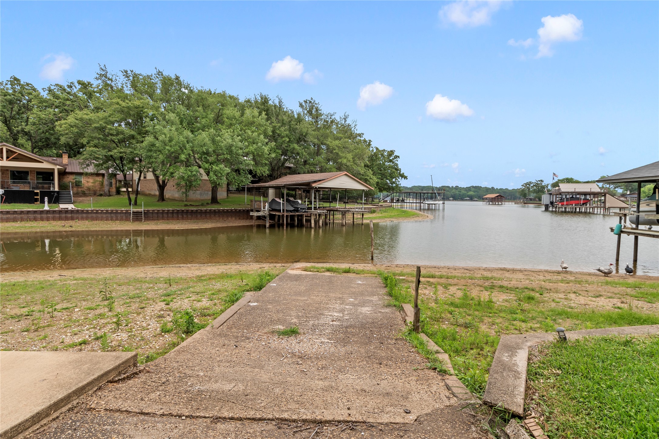 111 Deer Island Road Mabank TX 75156
