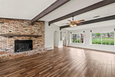 111 Deer Island Road Mabank TX 75156