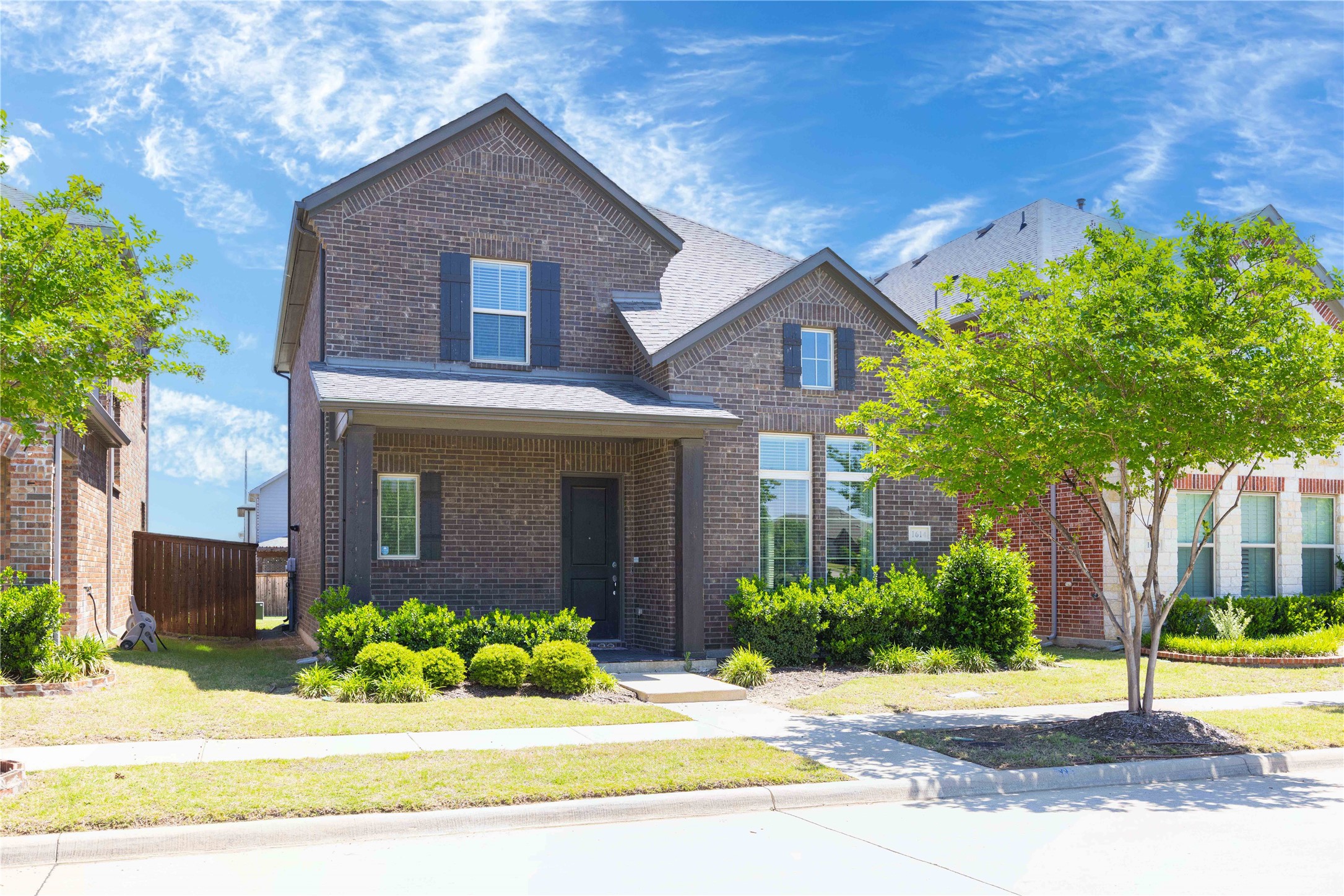 1614 Cherokee Rose Trail Garland TX 75042