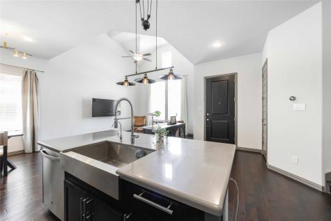 1614 Cherokee Rose Trail Garland TX 75042