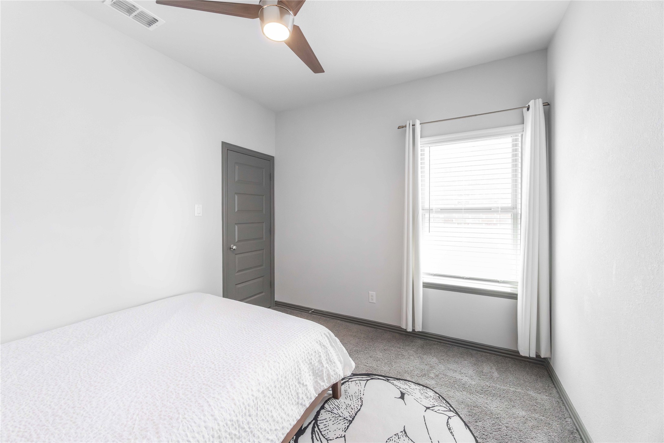 1614 Cherokee Rose Trail Garland TX 75042