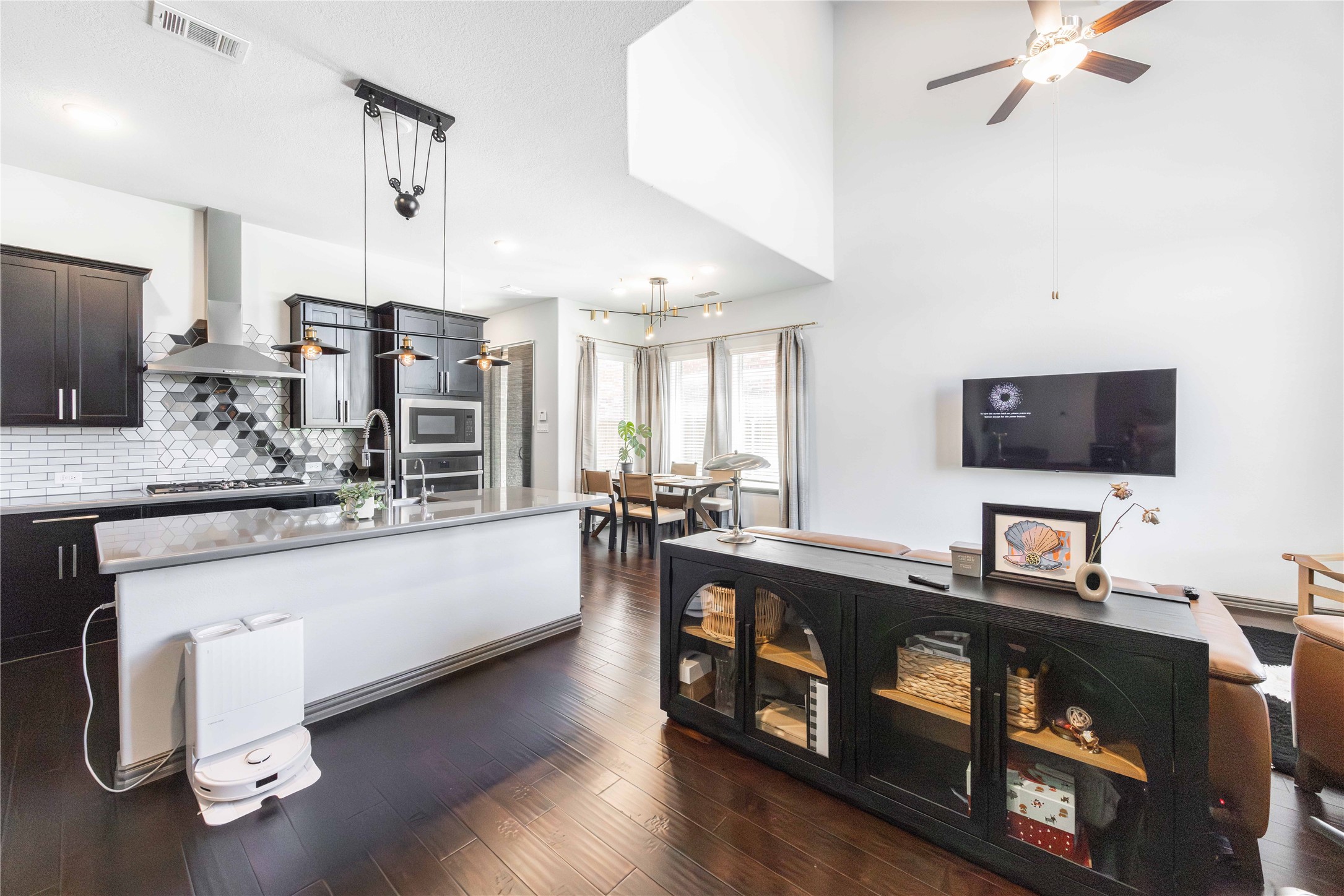 1614 Cherokee Rose Trail Garland TX 75042