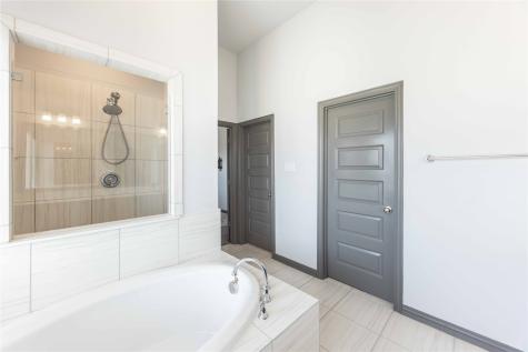 1614 Cherokee Rose Trail Garland TX 75042