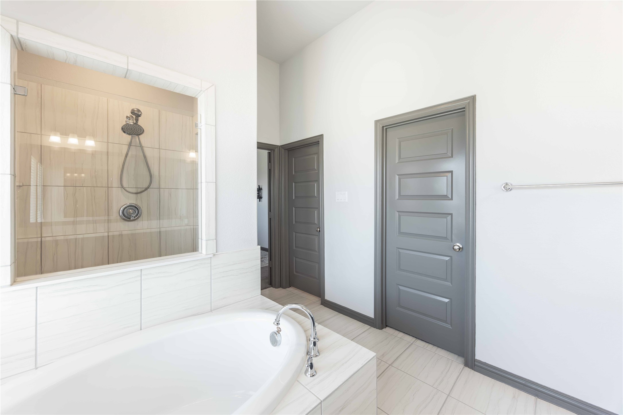 1614 Cherokee Rose Trail Garland TX 75042