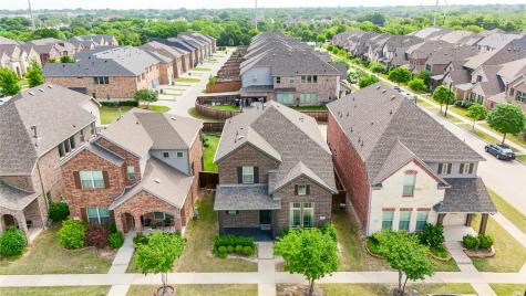 1614 Cherokee Rose Trail Garland TX 75042