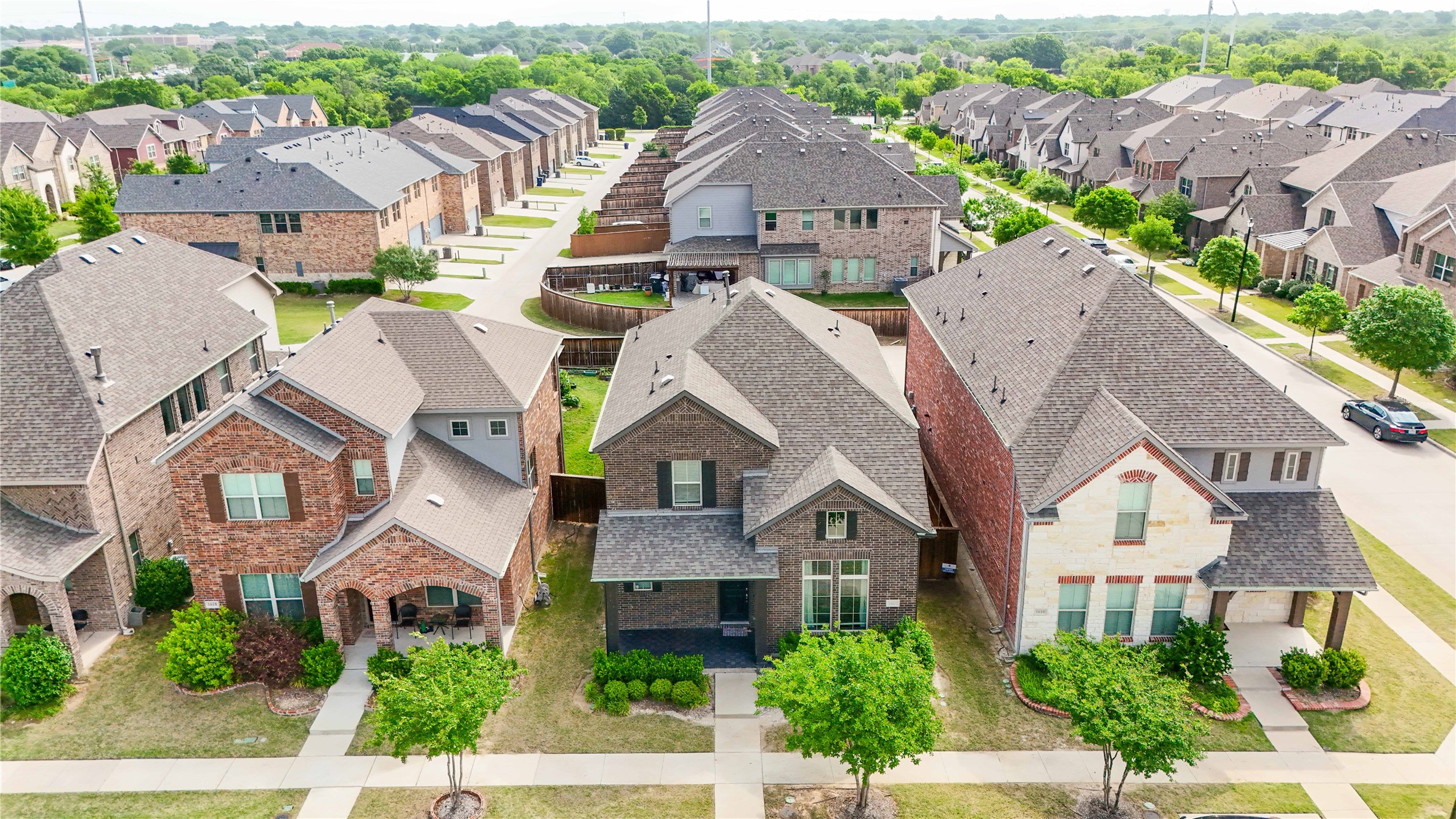 1614 Cherokee Rose Trail Garland TX 75042
