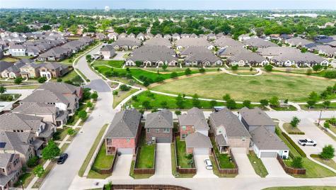 1614 Cherokee Rose Trail Garland TX 75042