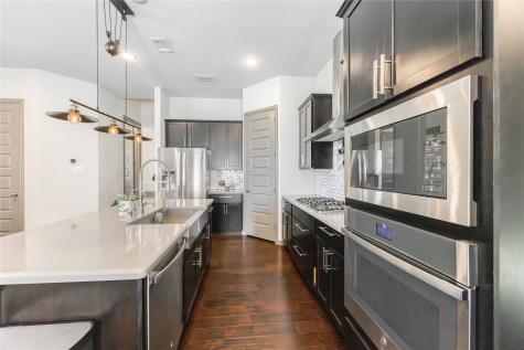 1614 Cherokee Rose Trail Garland TX 75042