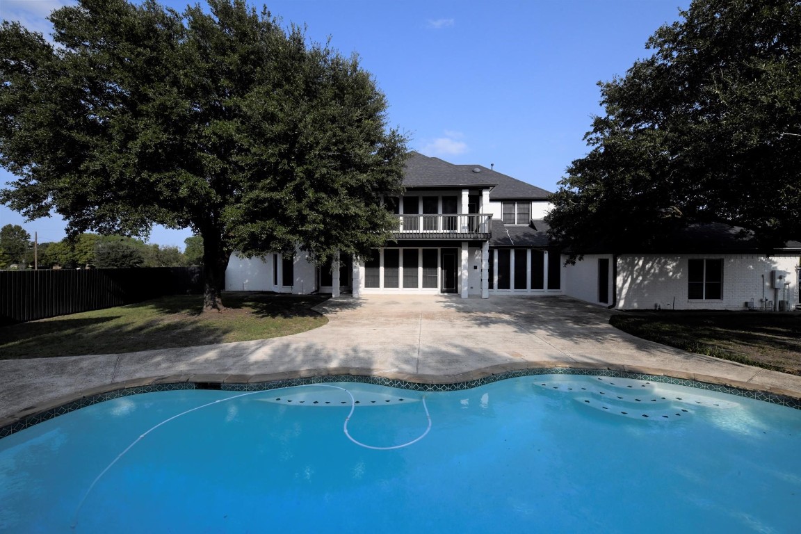 311 Spring Creek Drive Waxahachie TX 75165