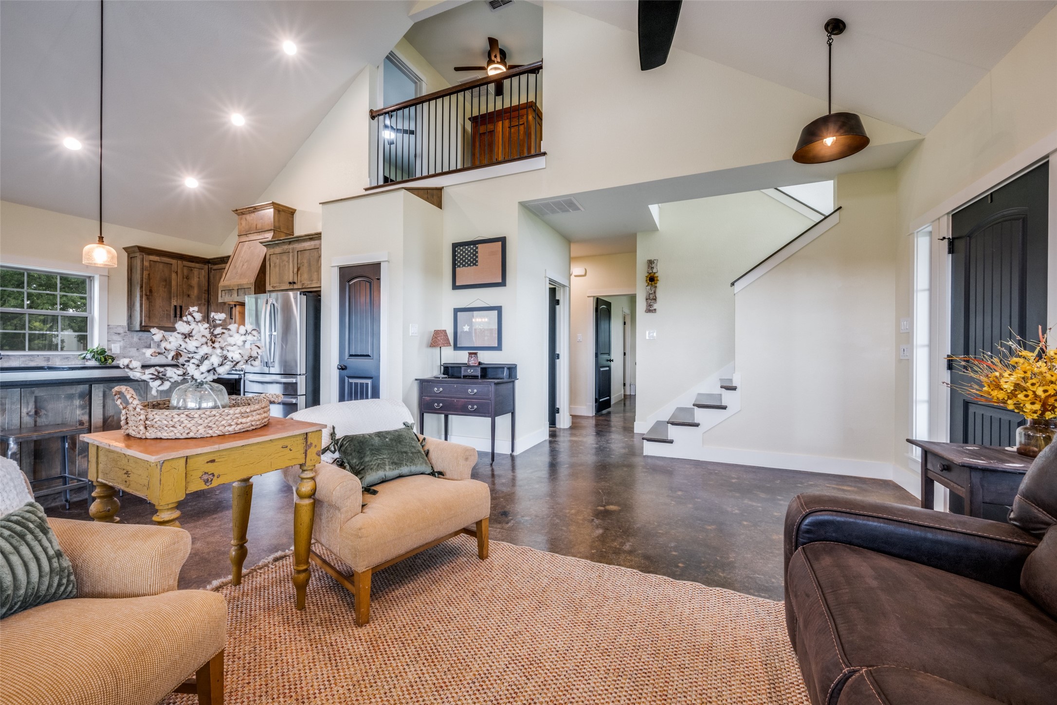 1458 Jim Harry Loop Sunset TX 76270