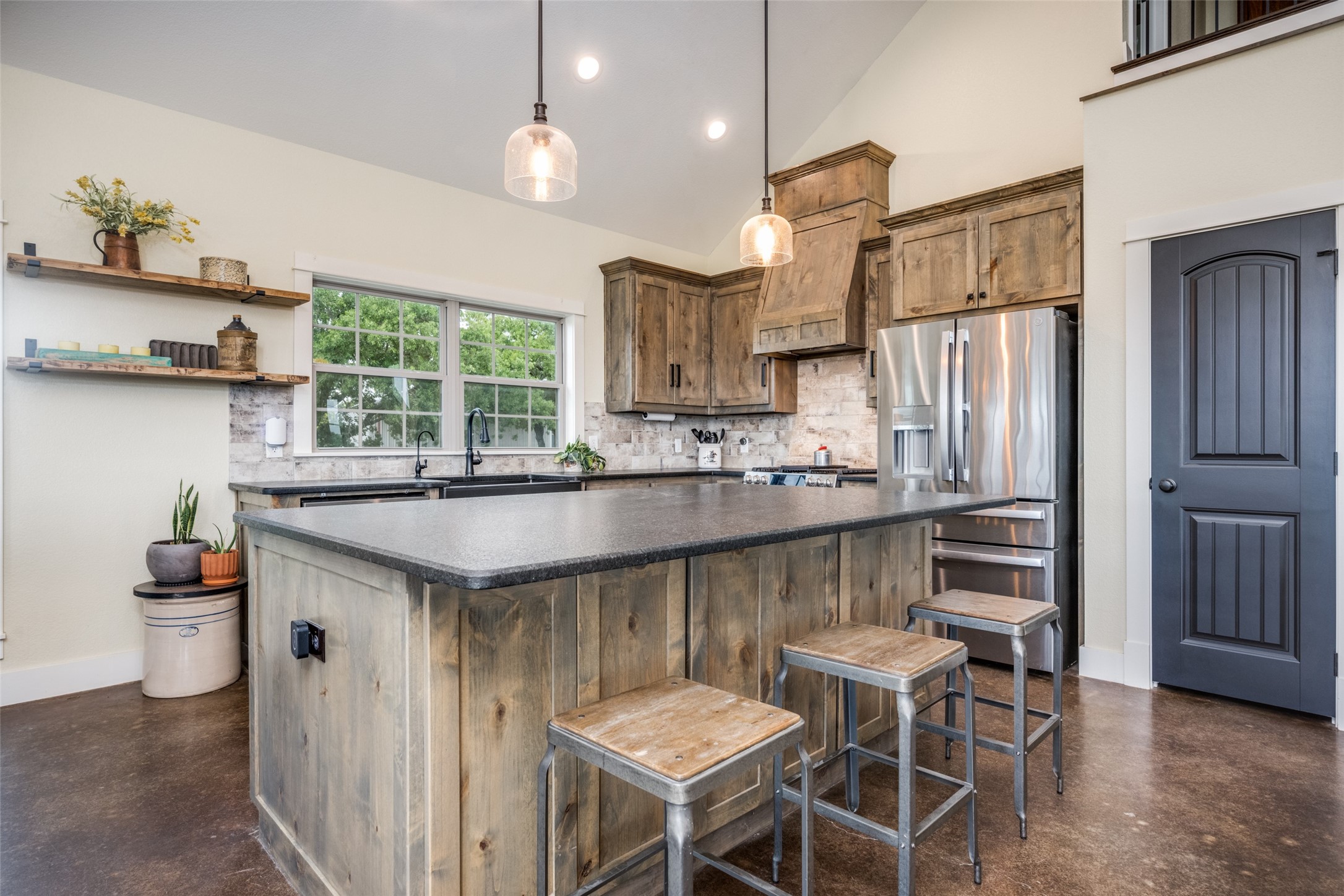1458 Jim Harry Loop Sunset TX 76270