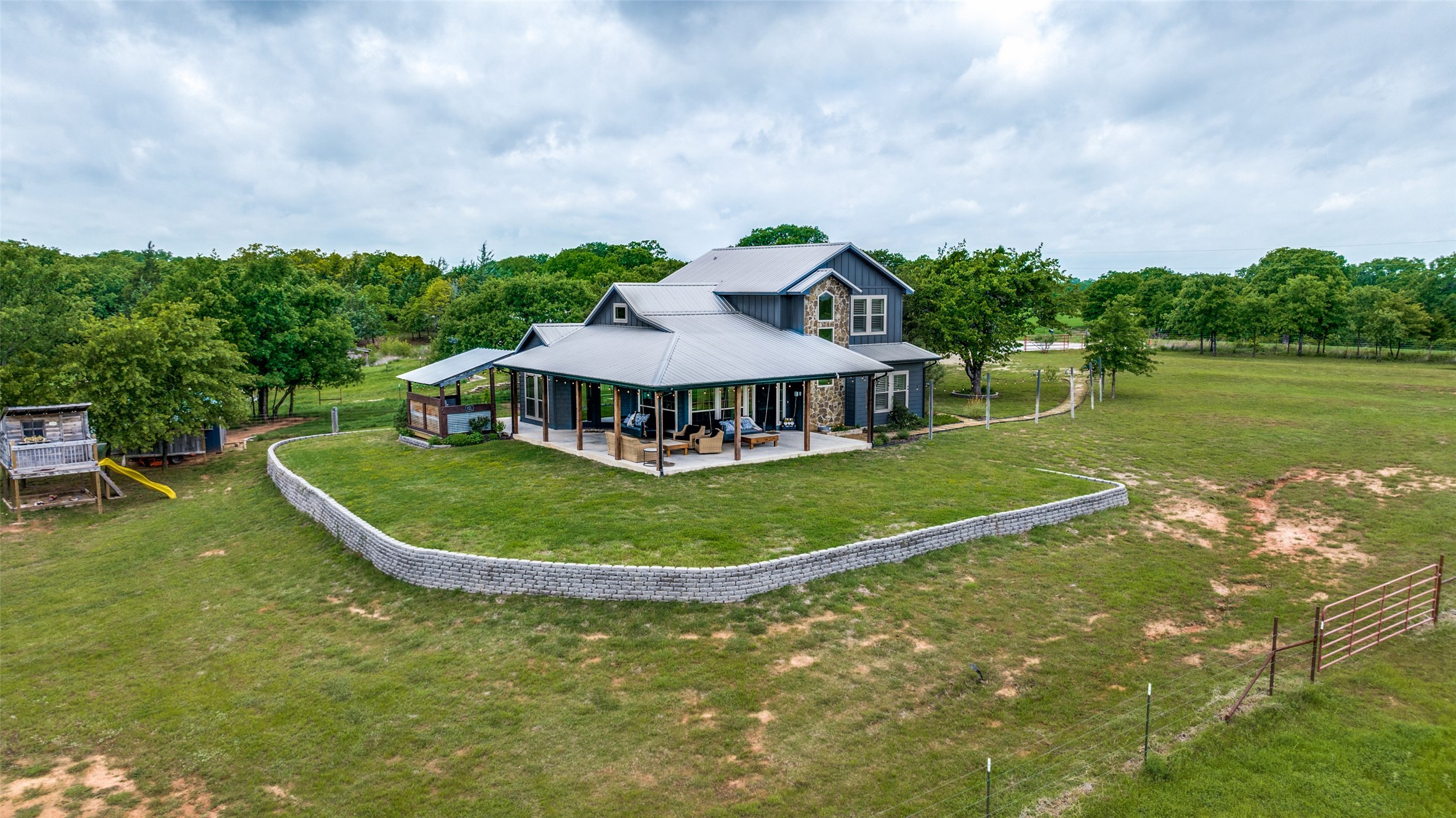1458 Jim Harry Loop Sunset TX 76270