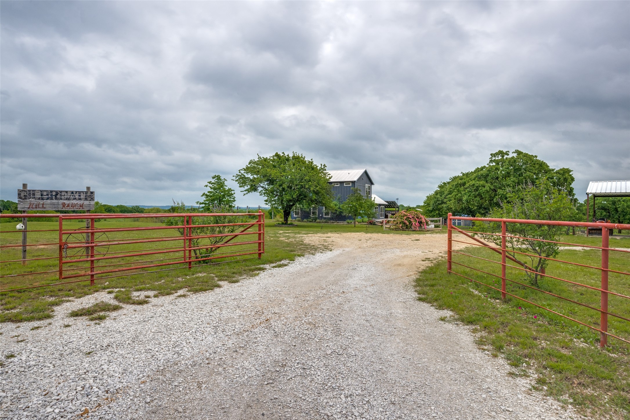 1458 Jim Harry Loop Sunset TX 76270