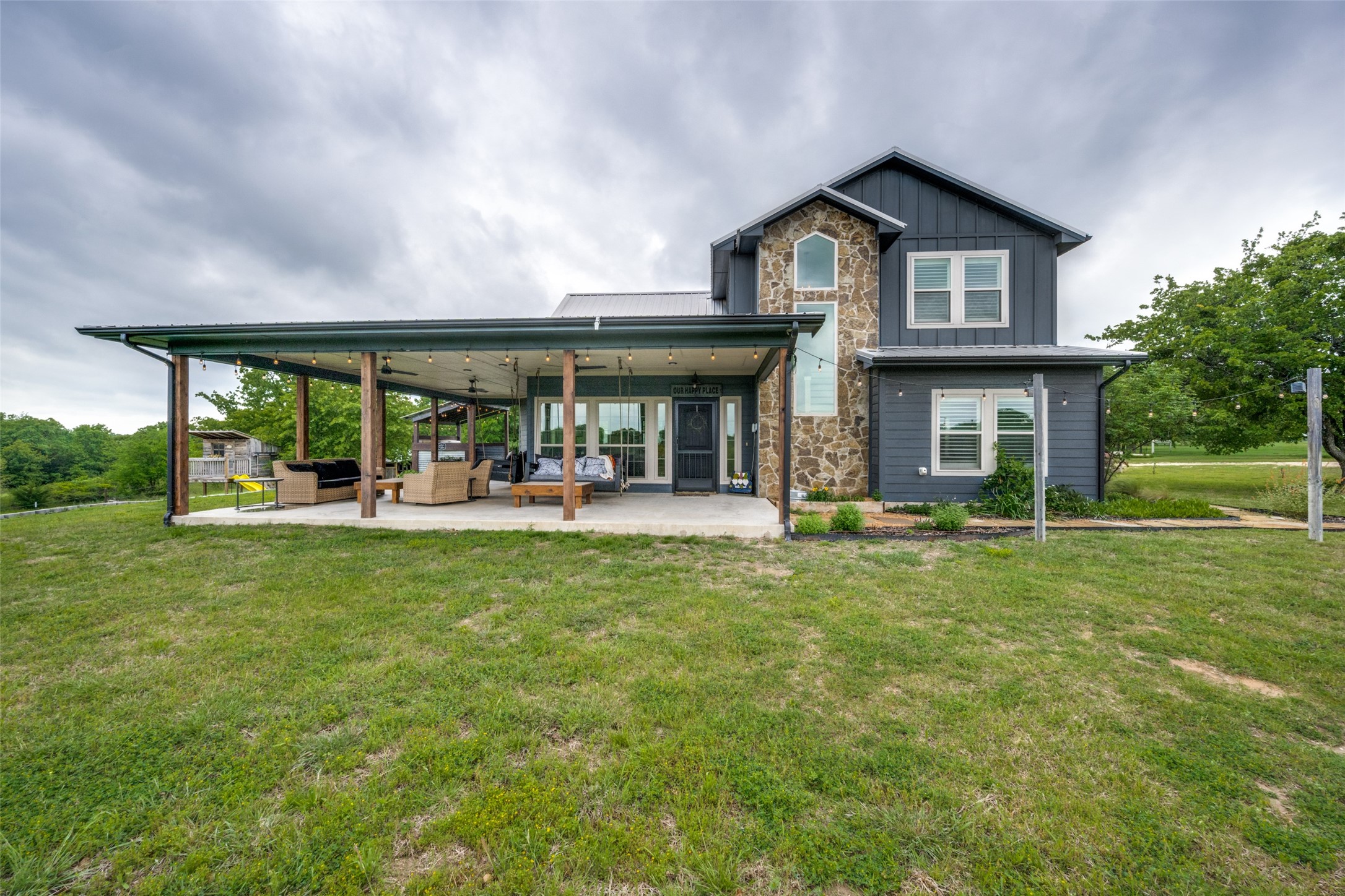 1458 Jim Harry Loop Sunset TX 76270