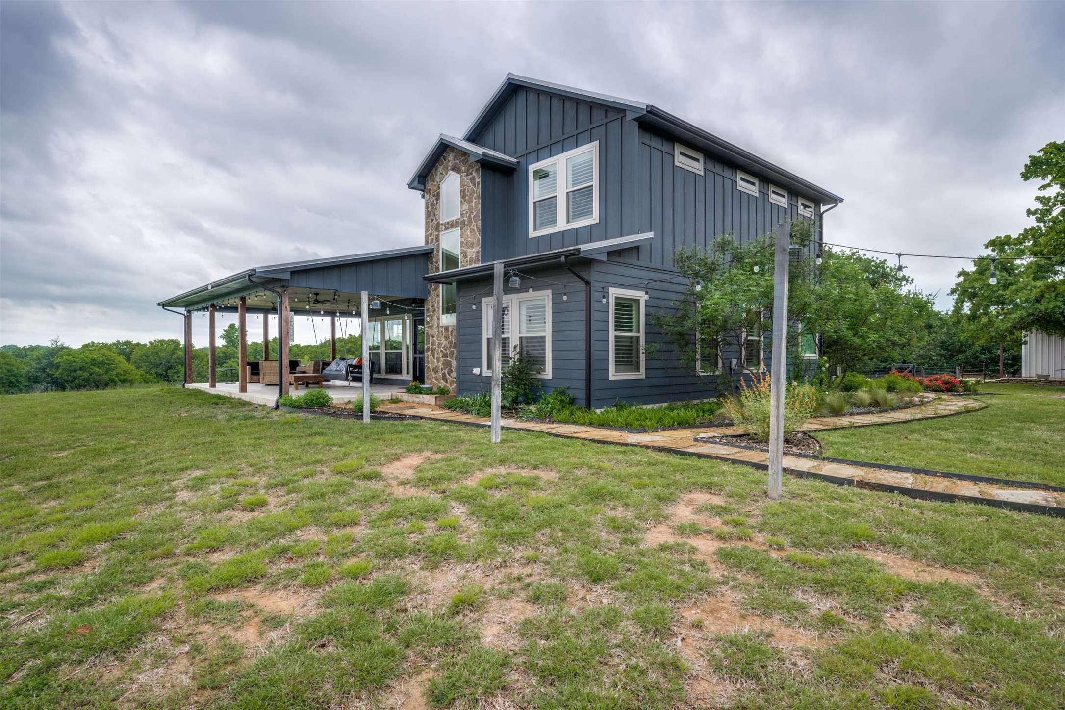 1458 Jim Harry Loop Sunset TX 76270