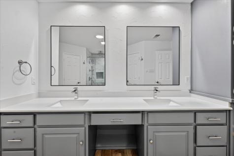 3713 Woodmont Court Bedford TX 76021