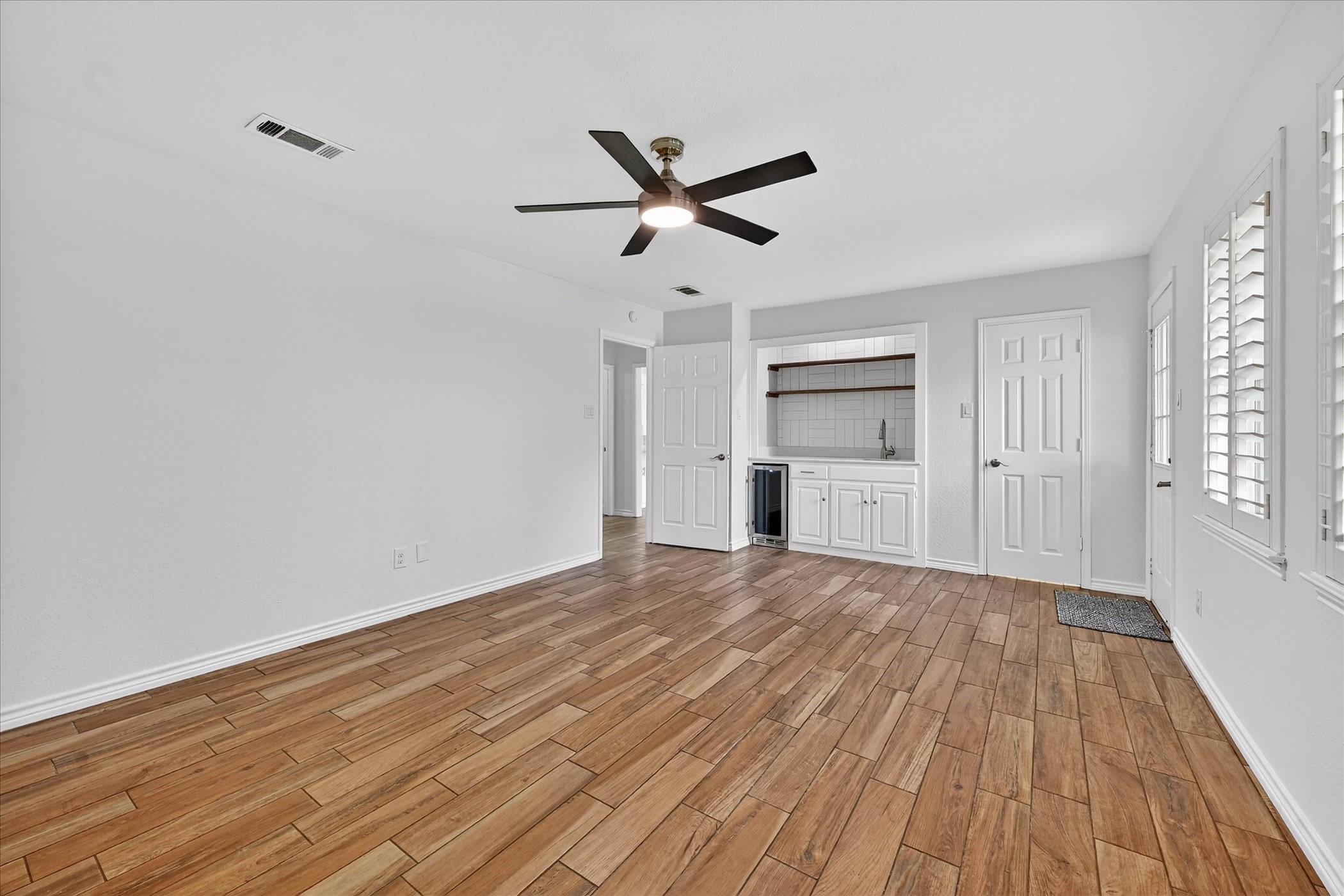 3713 Woodmont Court Bedford TX 76021