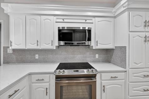 3713 Woodmont Court Bedford TX 76021