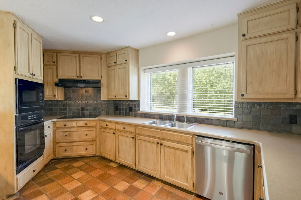 4708 Spring Creek Court Arlington TX 76017