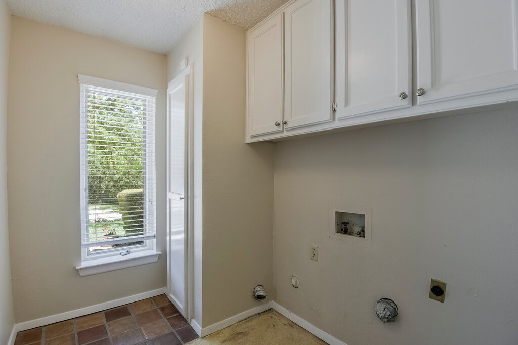 4708 Spring Creek Court Arlington TX 76017