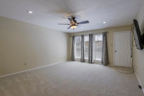 4708 Spring Creek Court Arlington TX 76017