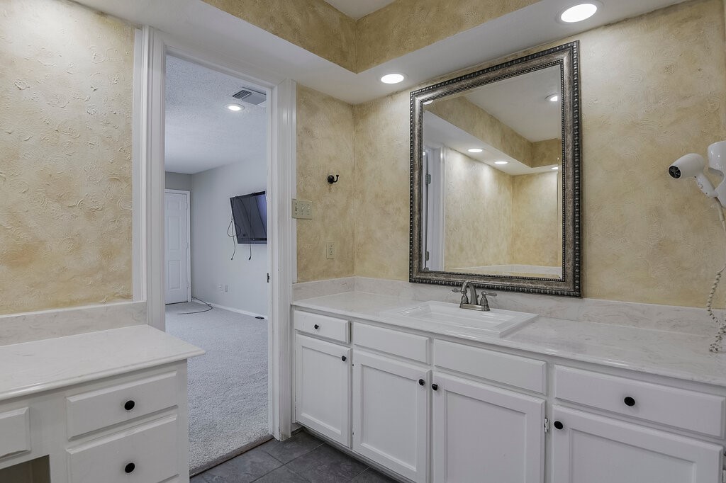 4708 Spring Creek Court Arlington TX 76017
