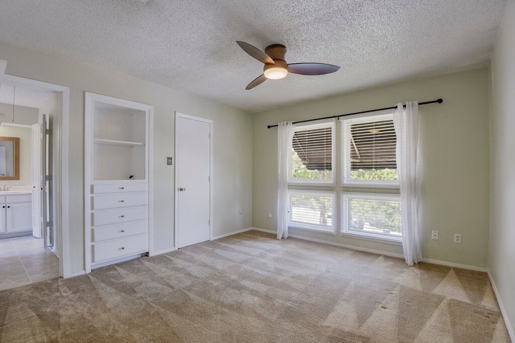 4708 Spring Creek Court Arlington TX 76017