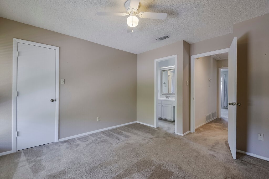4708 Spring Creek Court Arlington TX 76017