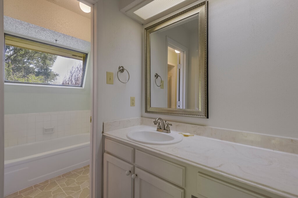 4708 Spring Creek Court Arlington TX 76017