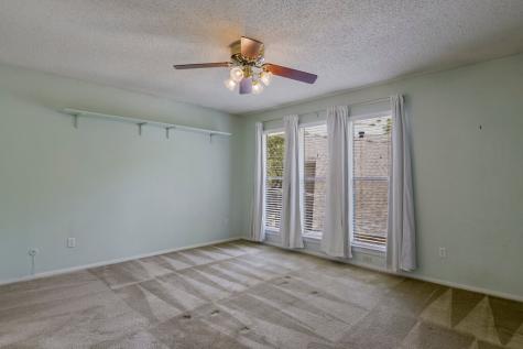 4708 Spring Creek Court Arlington TX 76017