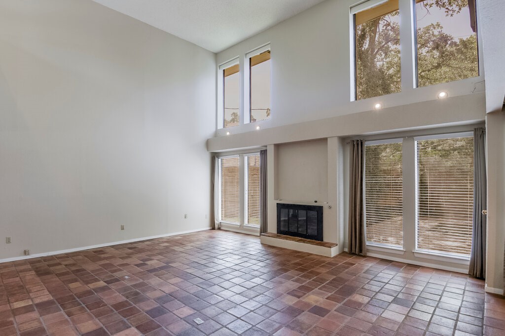 4708 Spring Creek Court Arlington TX 76017