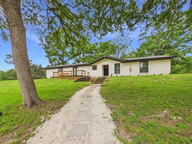 2001 Court Drive Palestine TX 75803