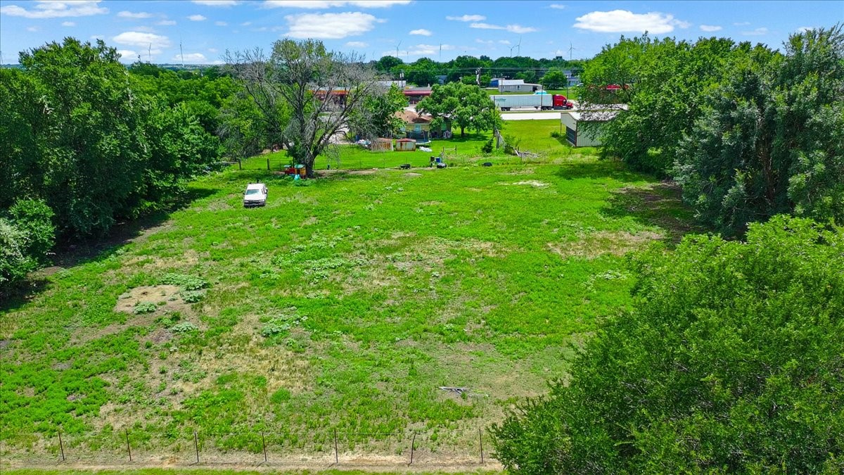 102 E Highway 31 Dawson TX 76639