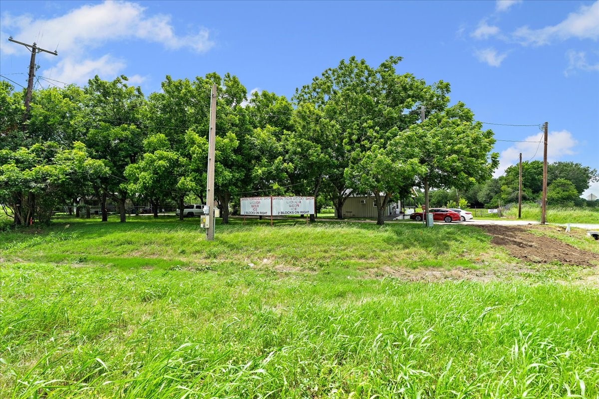 102 E Highway 31 Dawson TX 76639