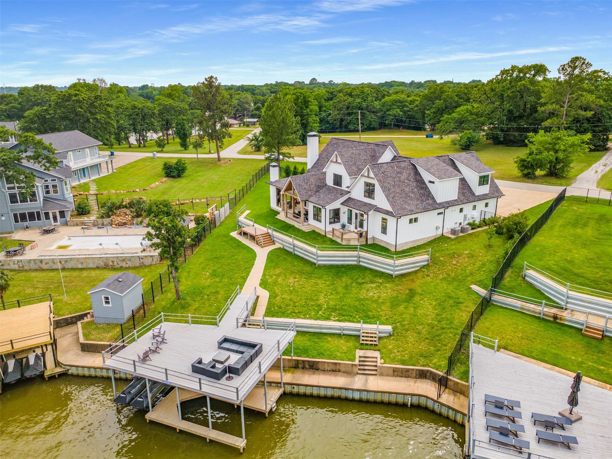 Tool TX, 205 Oak Creek Drive