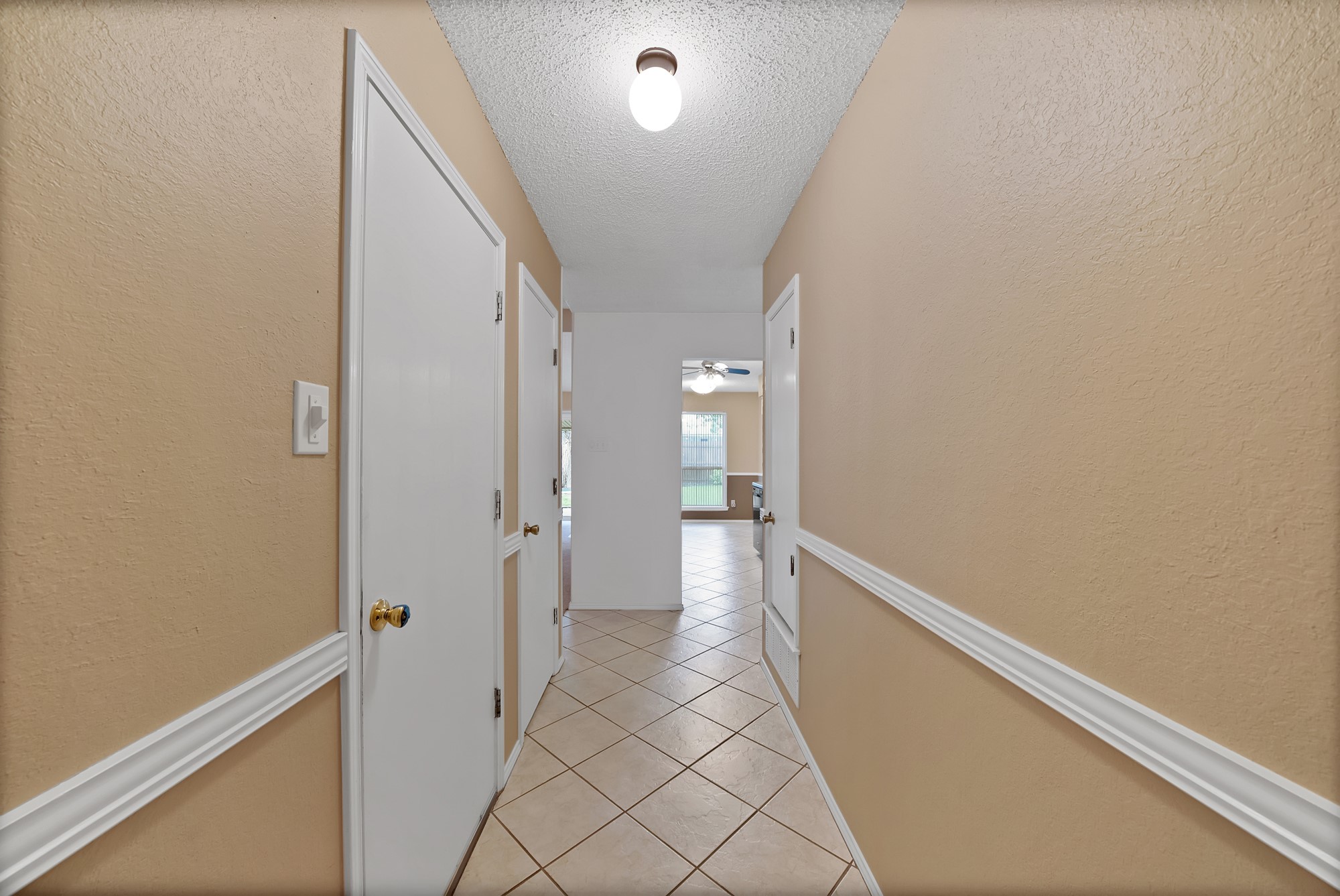 2609 N Capistrano Court Arlington TX 76015