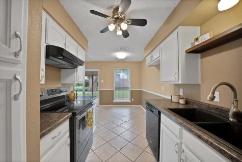 2609 N Capistrano Court Arlington TX 76015