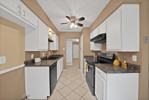 2609 N Capistrano Court Arlington TX 76015