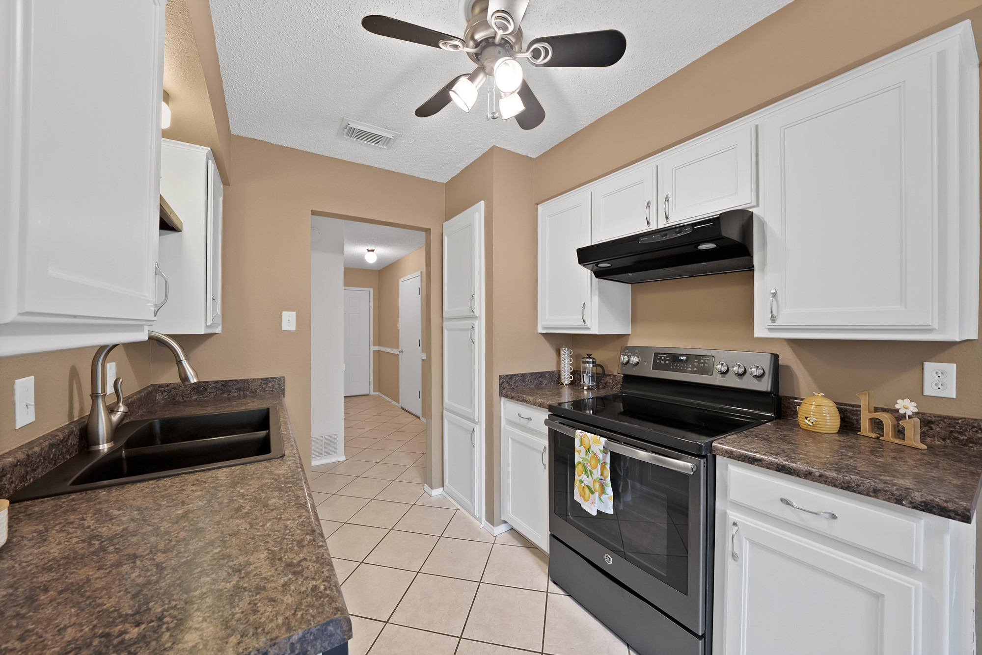 2609 N Capistrano Court Arlington TX 76015