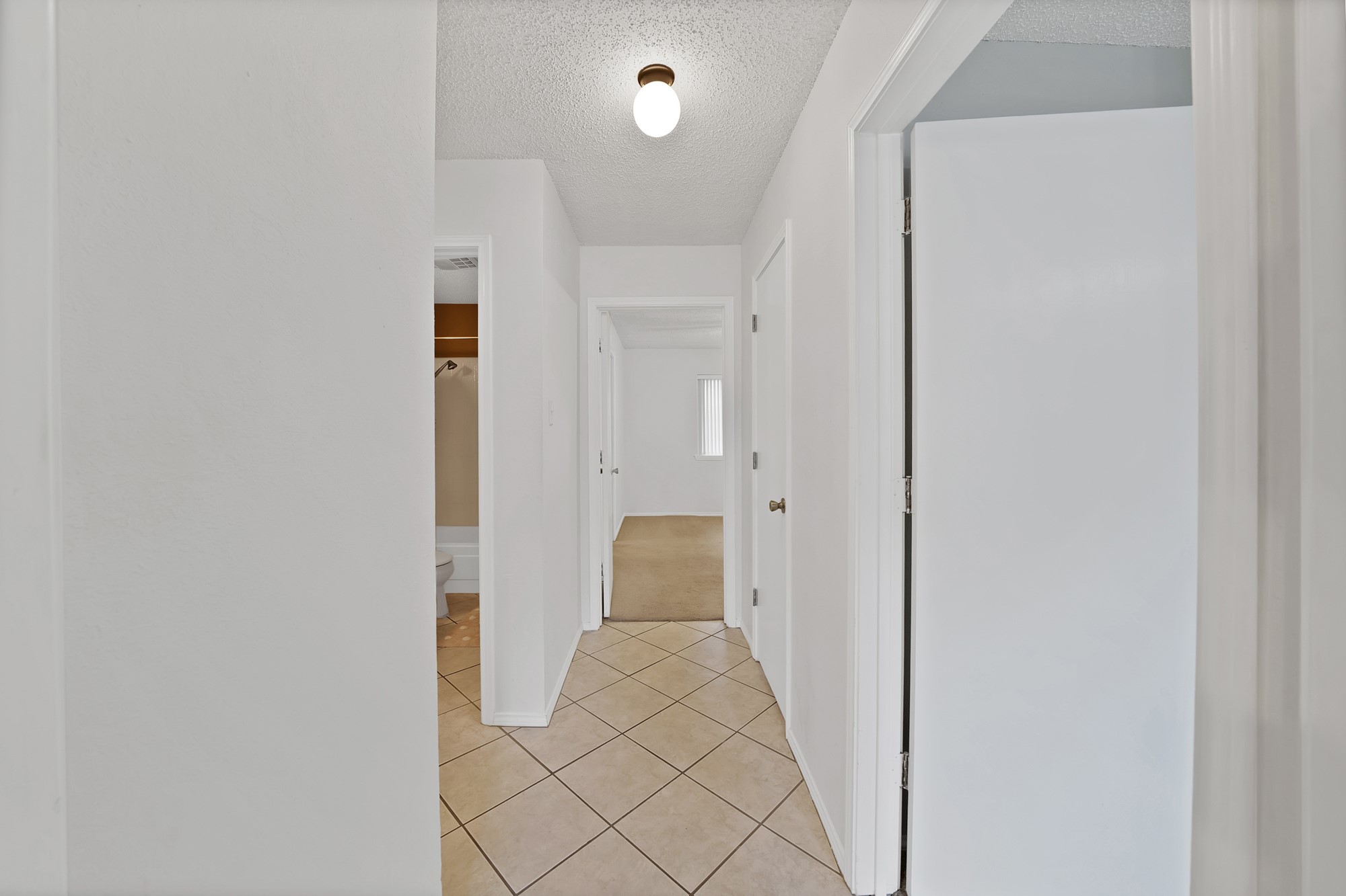 2609 N Capistrano Court Arlington TX 76015