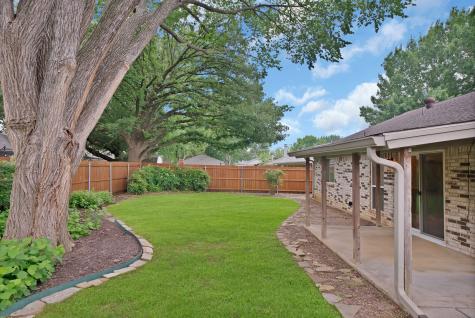 2609 N Capistrano Court Arlington TX 76015