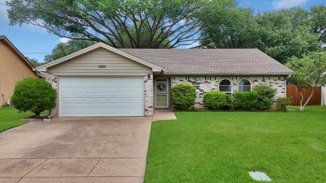 2609 N Capistrano Court Arlington TX 76015