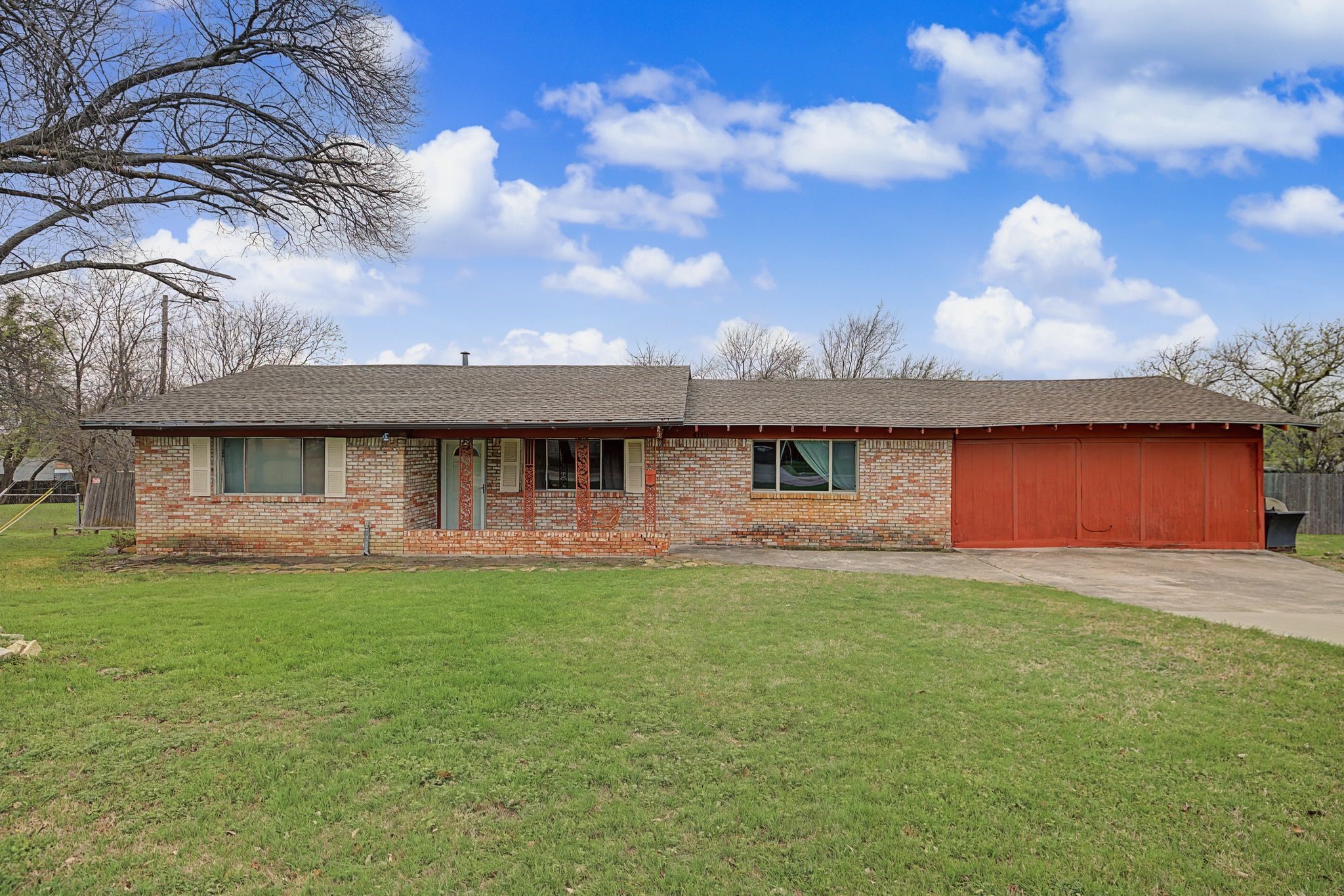4113 Canyon Trail Lake Worth TX 76135