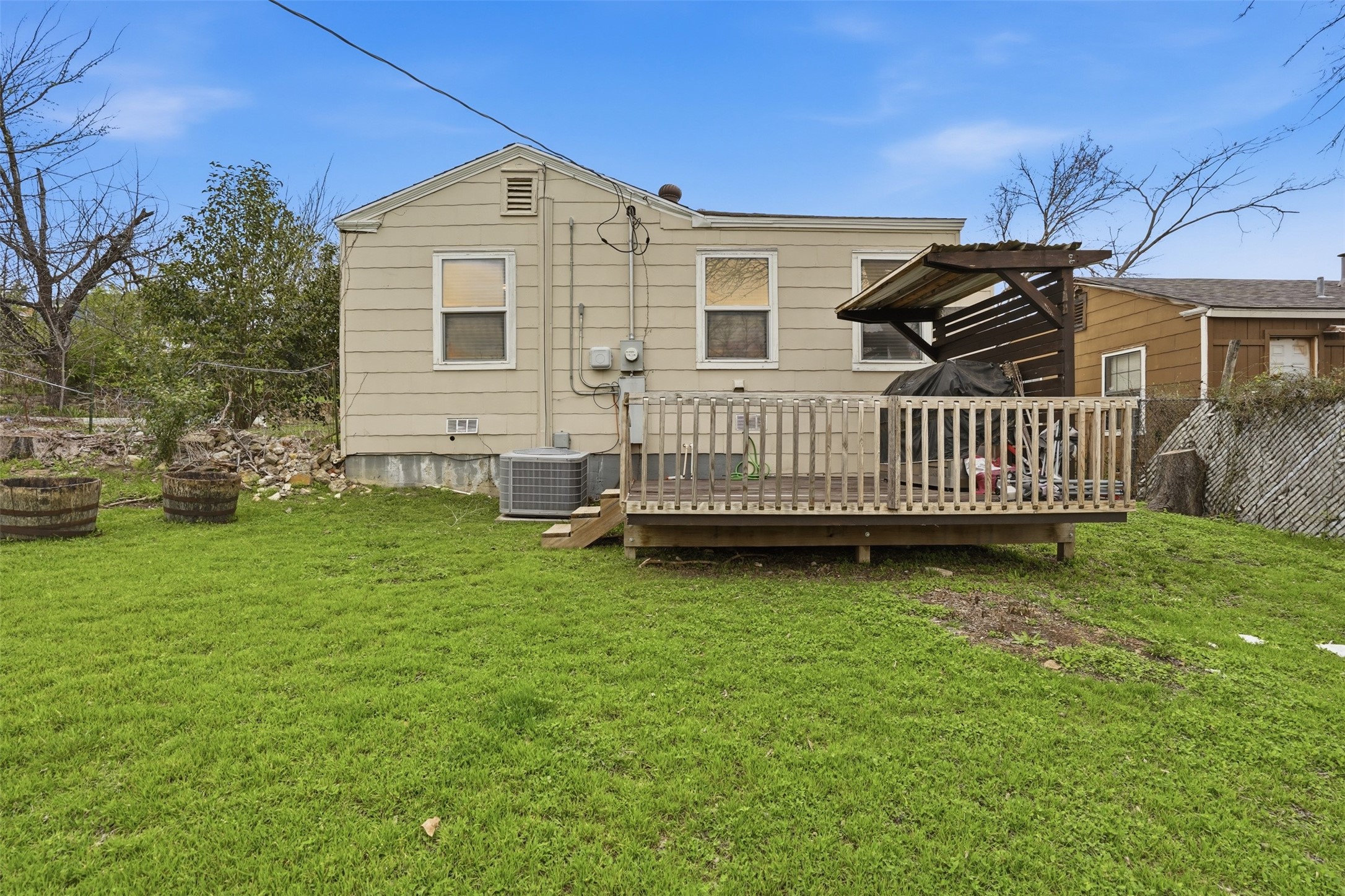 4867 Lawther Drive River Oaks TX 76114