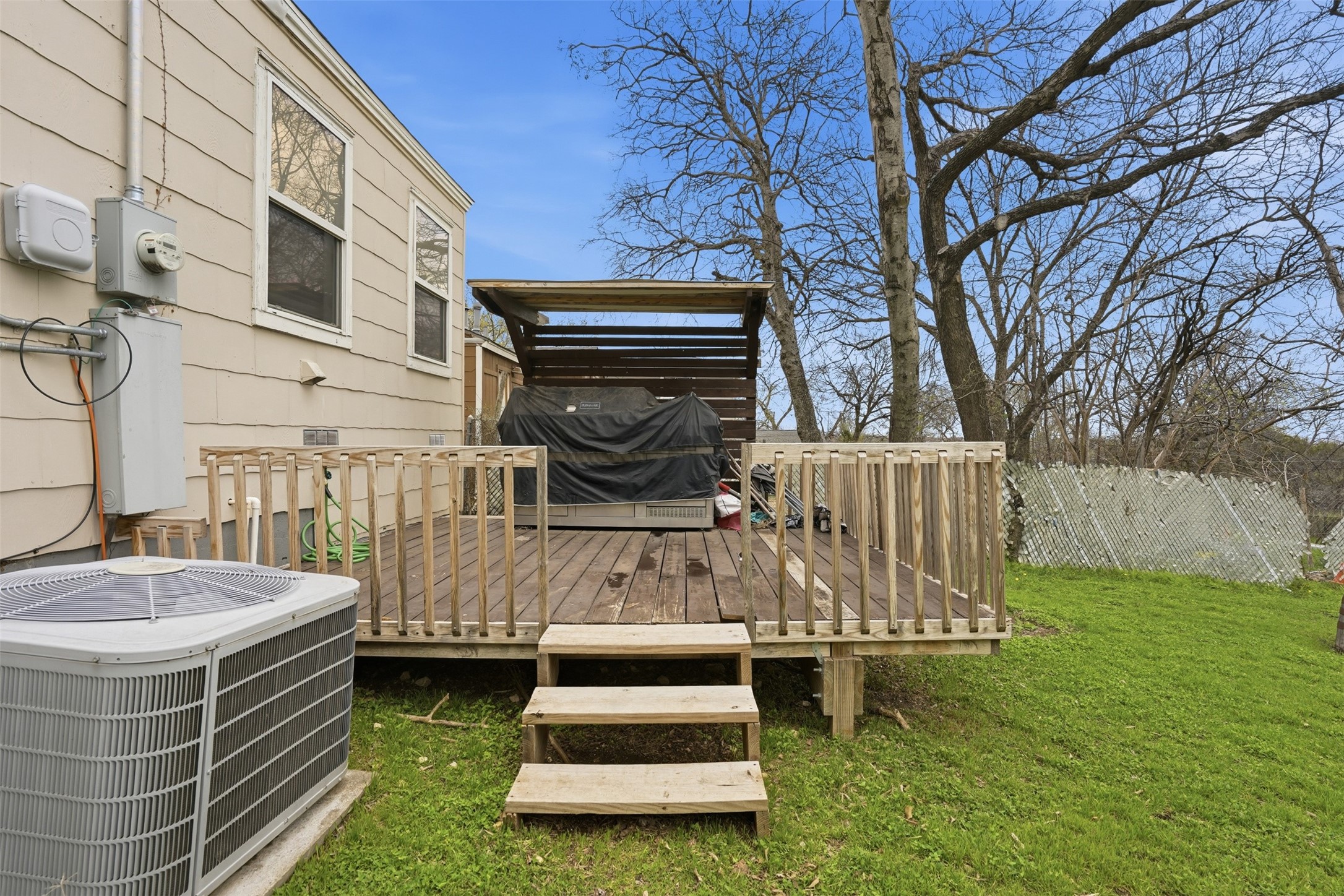 4867 Lawther Drive River Oaks TX 76114