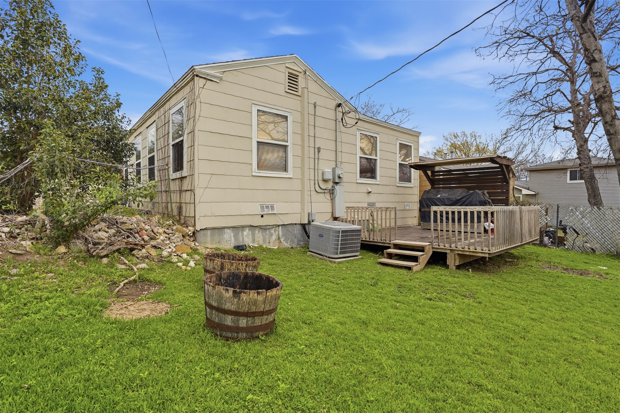 4867 Lawther Drive River Oaks TX 76114