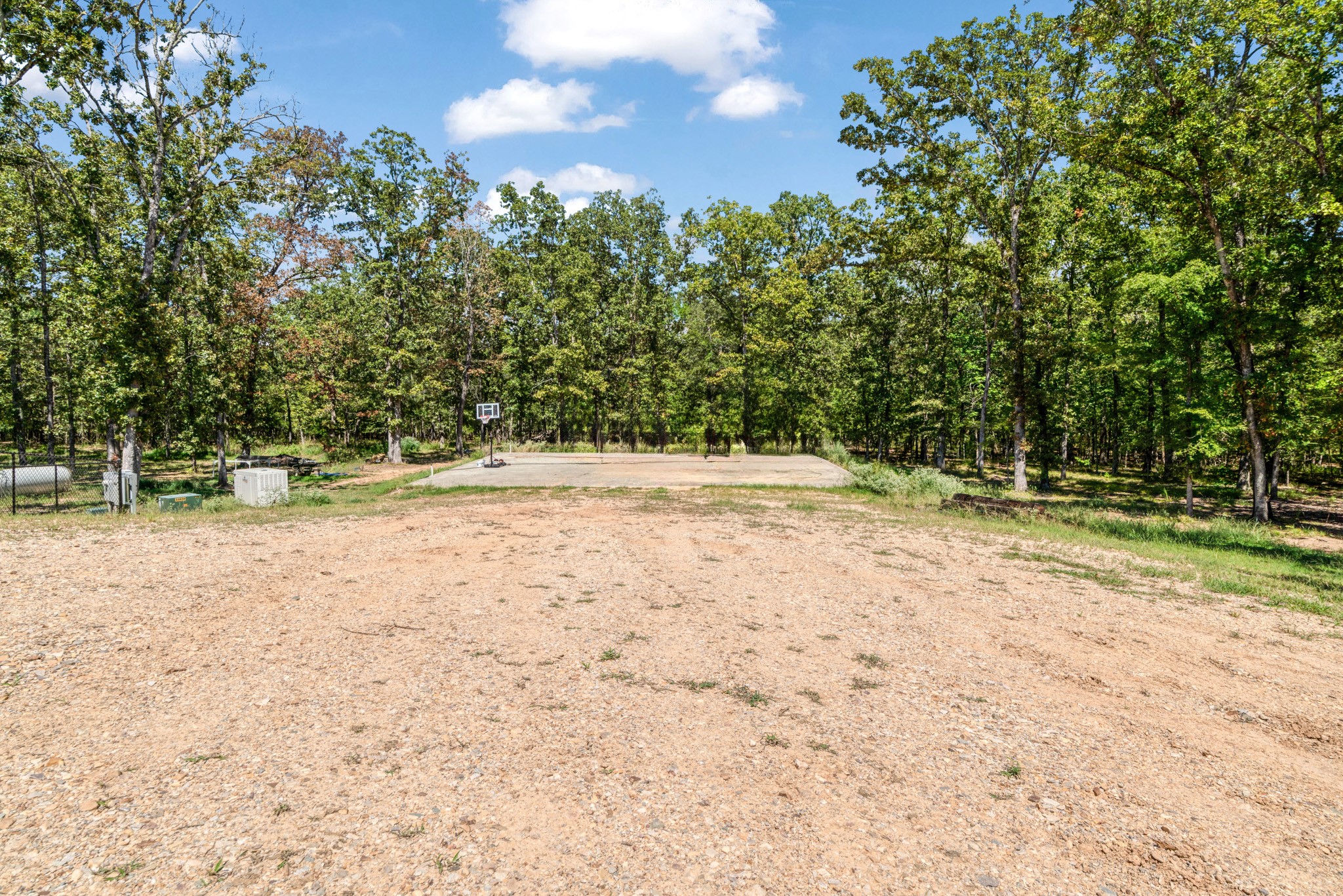 545 County Road 42540 Paris TX 75462