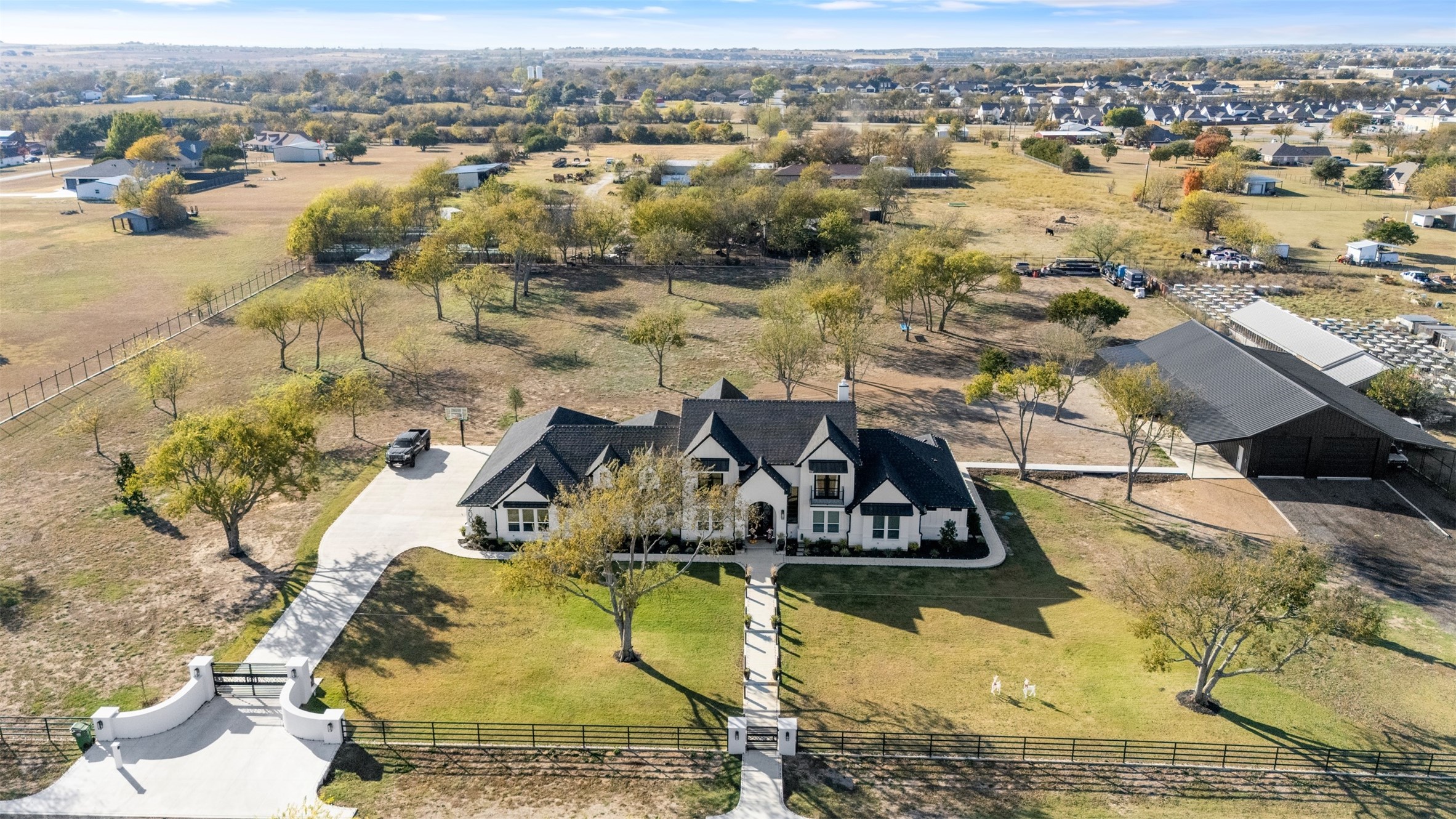 200 Corral Road Godley TX 76044