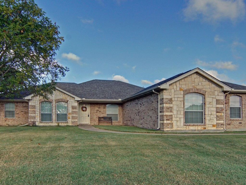 217 Plantation Drive Burleson TX 76028